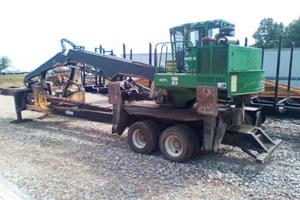 John Deere 437C  Log Loader
